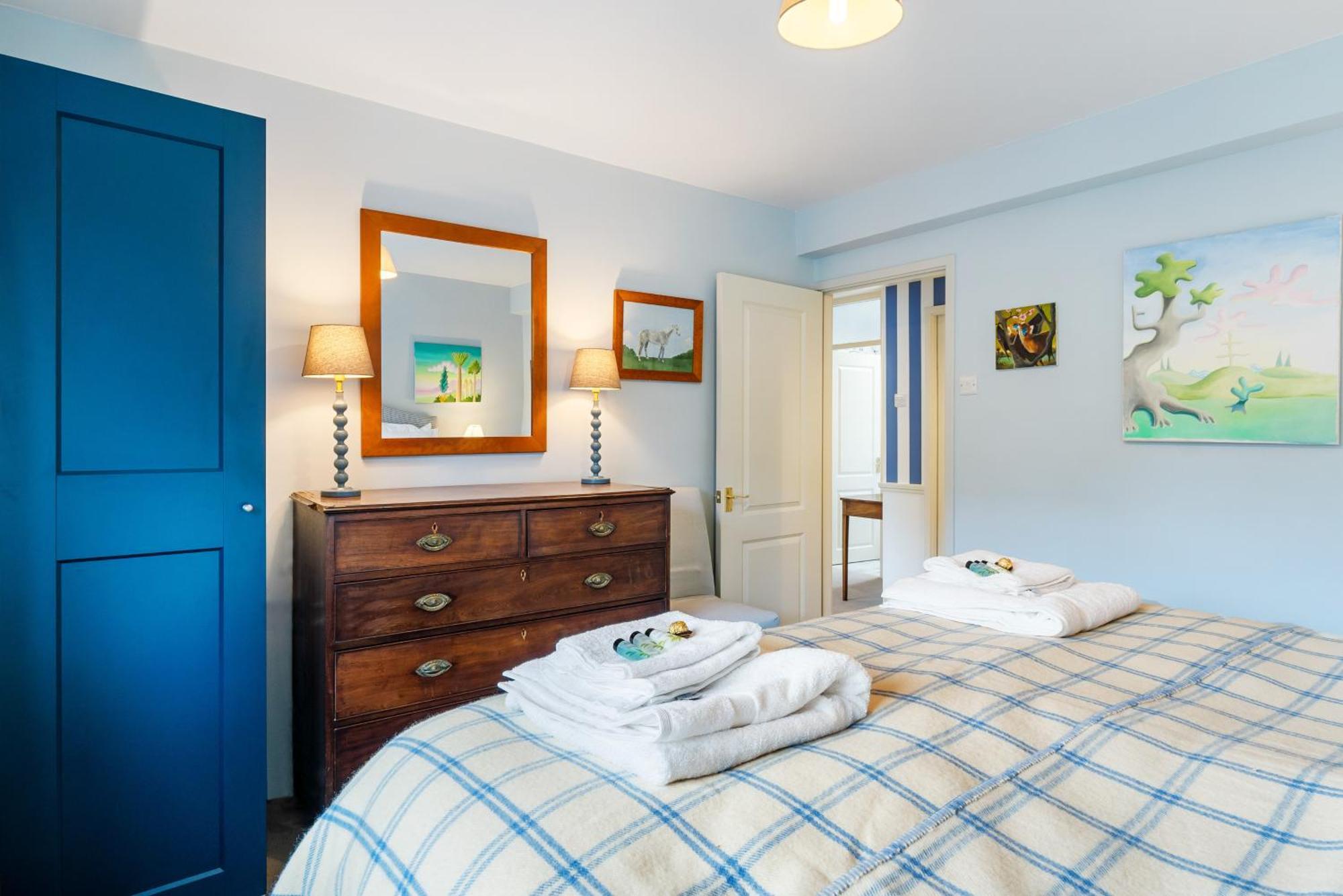 Bright & Cosy Gem ~ Battersea Park View ~ King Bed Apartment ลอนดอน ภายนอก รูปภาพ
