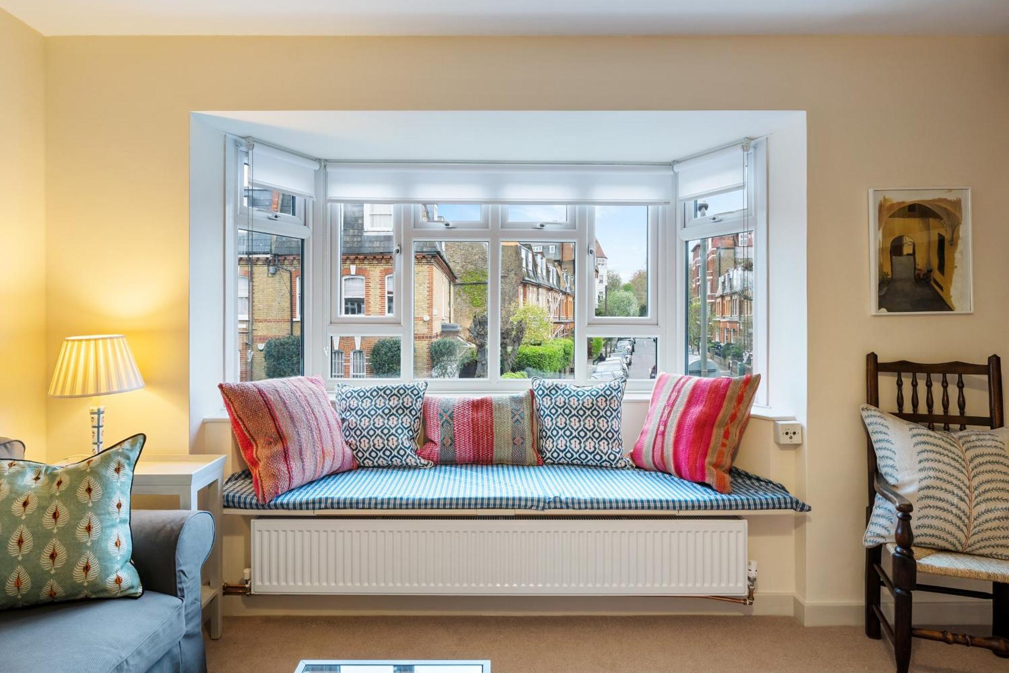 Bright & Cosy Gem ~ Battersea Park View ~ King Bed Apartment ลอนดอน ภายนอก รูปภาพ